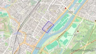 Appartement 89 m² quatre pièces à vendre à Suresnes