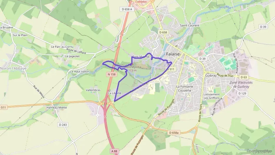 Appartement 127 m² cinq pièces à vendre à Falaise Appartement 127 m² cinq pièces à vendre à Falaise