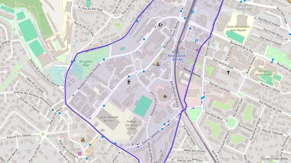 Appartement 64 m² quatre pièces à vendre à Saint-Germain-en-Laye Appartement 64 m² quatre pièces à vendre à Saint-Germain-en-Laye