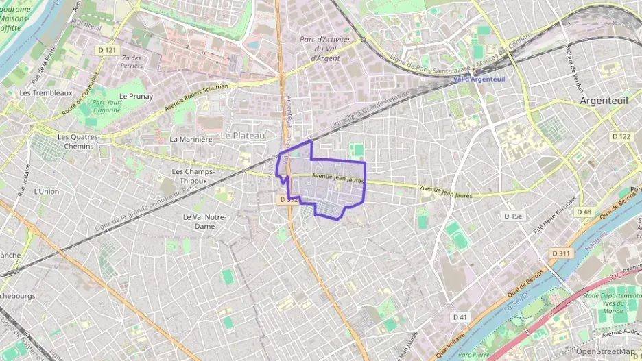 Appartement 120 m² cinq pièces à vendre à Argenteuil Appartement 120 m² cinq pièces à vendre à Argenteuil