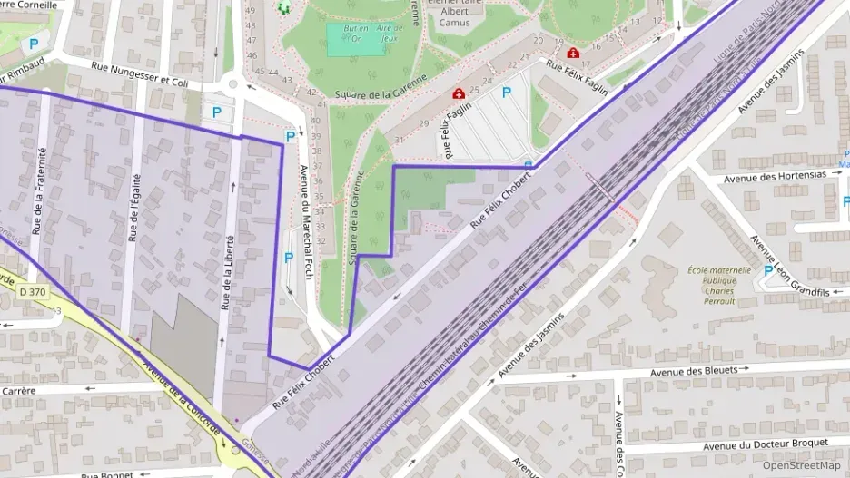 Appartement 100 m² cinq pièces à vendre à Gonesse Appartement 100 m² cinq pièces à vendre à Gonesse