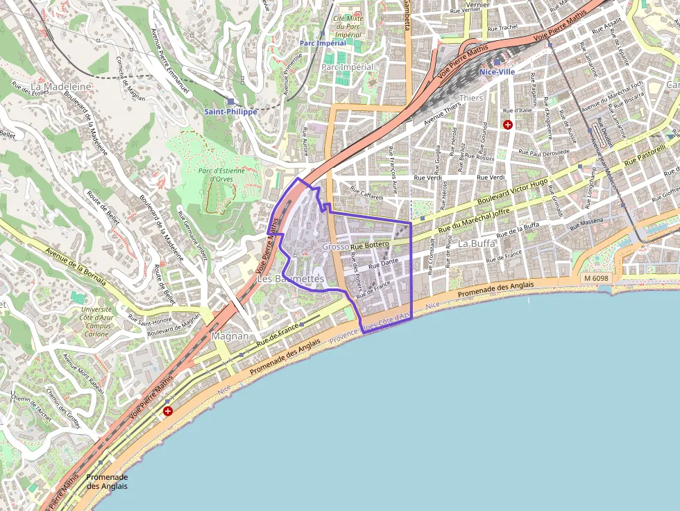 Appartement 101 m² quatre pièces à vendre à Nice