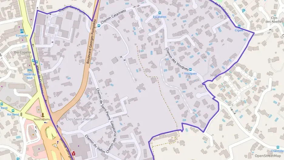 Appartement 66 m² quatre pièces à vendre à Salon-de-Provence Appartement 66 m² quatre pièces à vendre à Salon-de-Provence