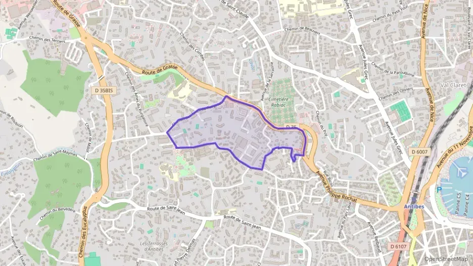 Appartement 80 m² quatre pièces à vendre à Antibes