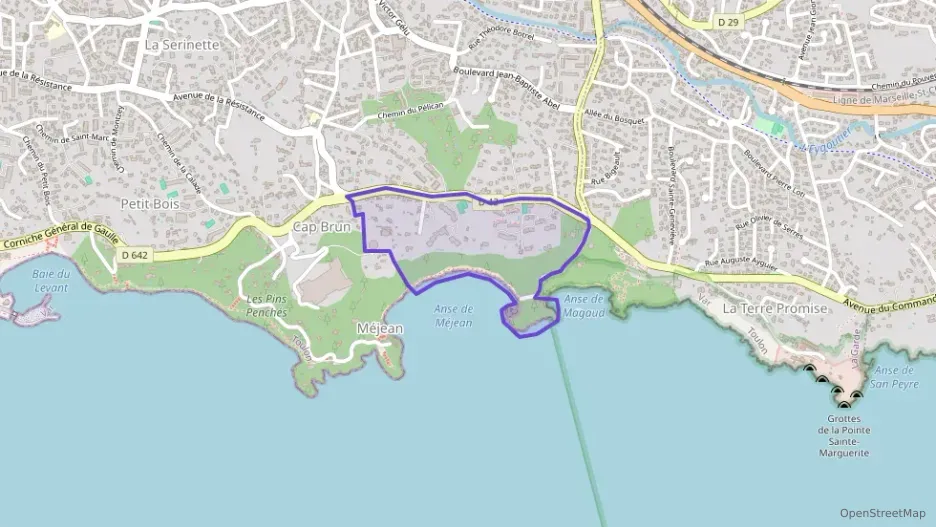 Appartement 101 m² trois pièces à vendre à Toulon Appartement 101 m² trois pièces à vendre à Toulon