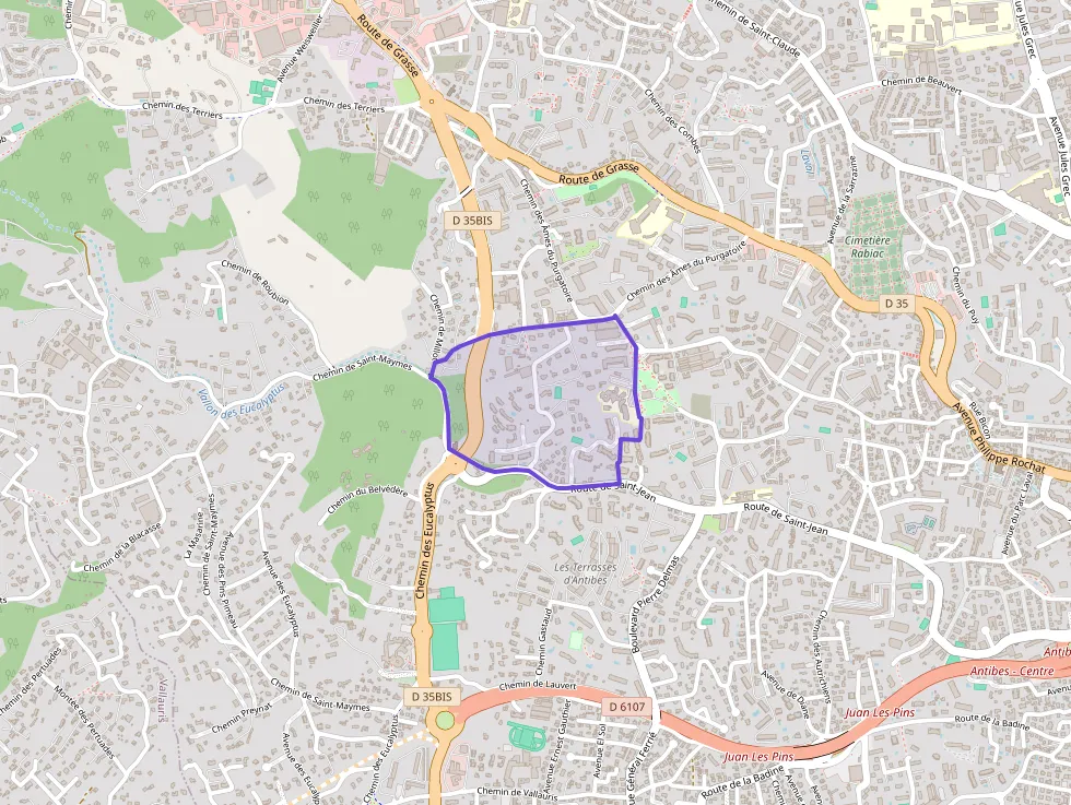 Appartement 88 m² quatre pièces à vendre à Antibes