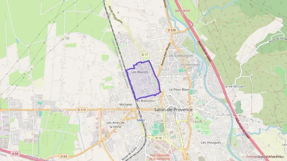 Appartement 93 m² trois pièces à vendre à Salon-de-Provence Appartement 93 m² trois pièces à vendre à Salon-de-Provence