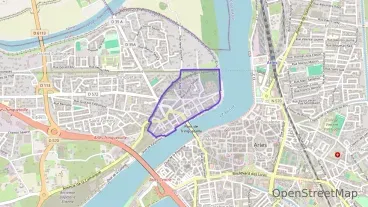 Appartement de trois pièces 133 m² à vendre  à Arles