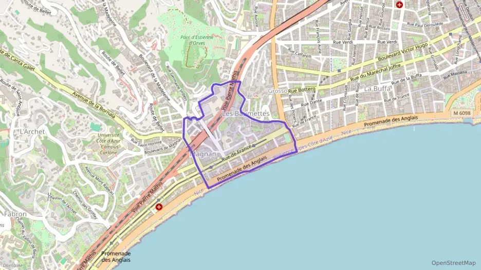 Appartement 110 m² quatre pièces à vendre à Nice