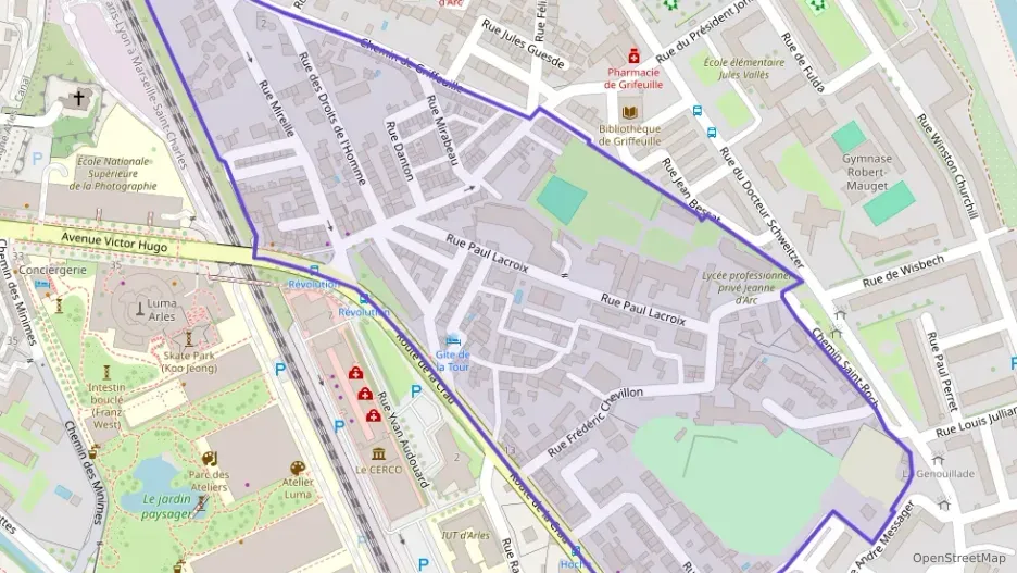 Appartement 100 m² trois pièces à vendre à Arles Appartement 100 m² trois pièces à vendre à Arles