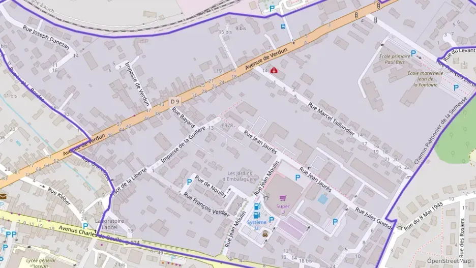 Appartement 84 m² quatre pièces à vendre à L`Isle-Jourdain Appartement 84 m² quatre pièces à vendre à L`Isle-Jourdain