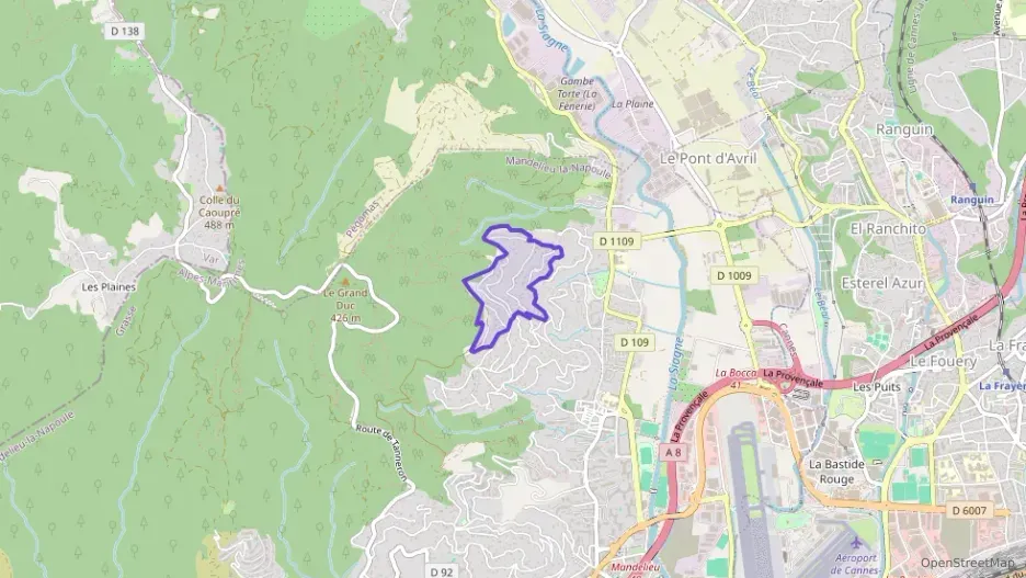 Appartement 101 m² quatre pièces à vendre à Mandelieu-la-Napoule