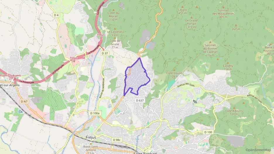 Appartement 120 m² quatre pièces à vendre à Fréjus