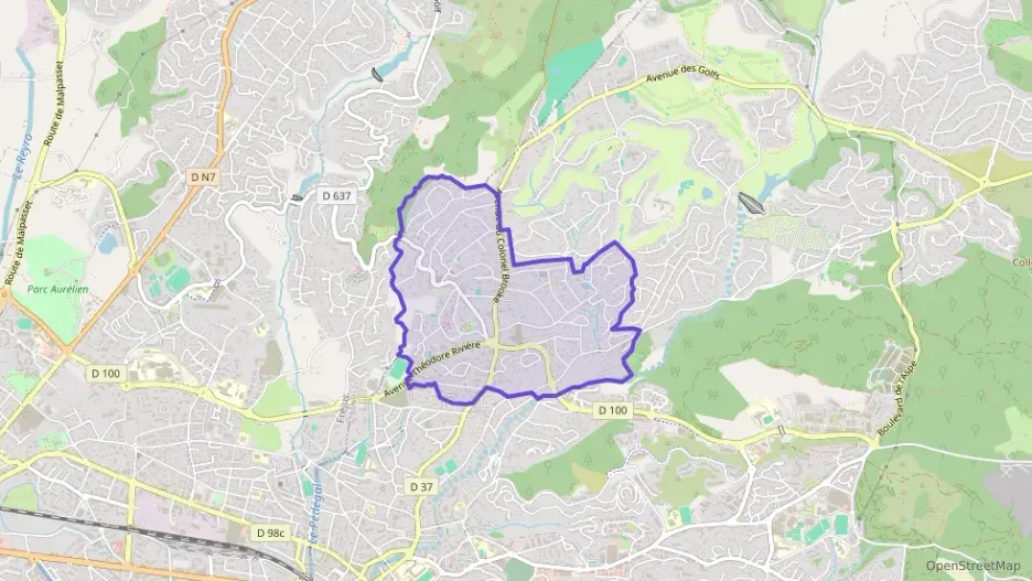 Appartement 97 m² trois pièces à vendre à Saint-Raphaël Appartement 97 m² trois pièces à vendre à Saint-Raphaël