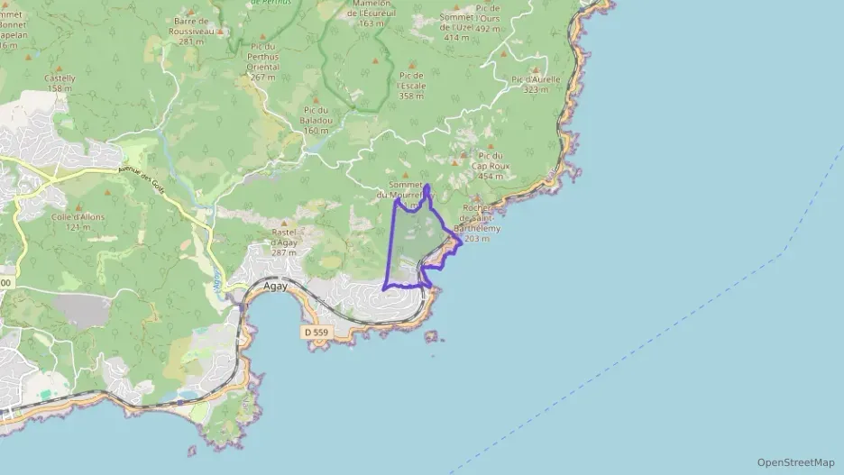 Appartement 48 m² trois pièces à vendre à Saint-Raphaël Appartement 48 m² trois pièces à vendre à Saint-Raphaël