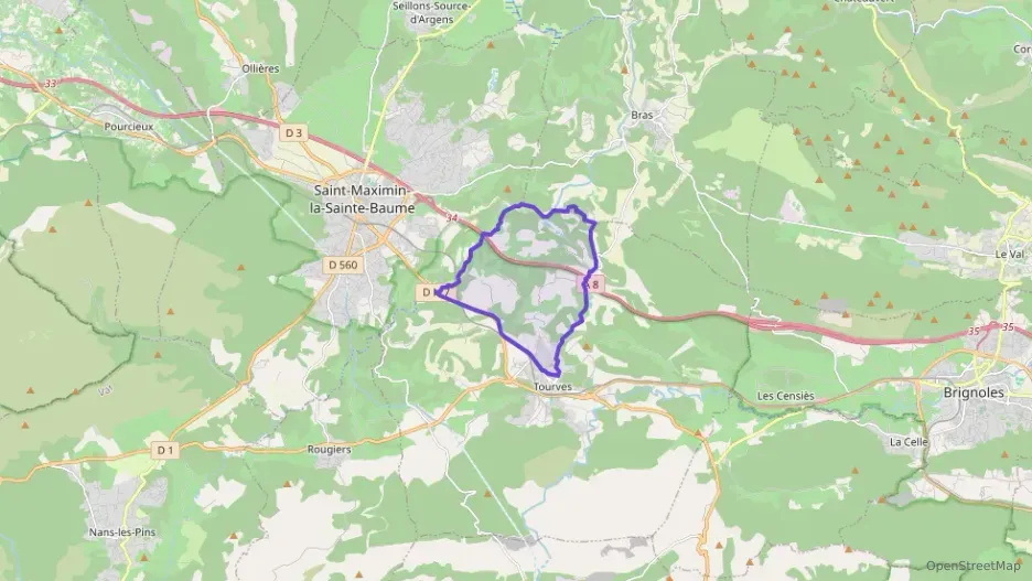 Appartement 77 m² quatre pièces à vendre à Tourves Appartement 77 m² quatre pièces à vendre à Tourves