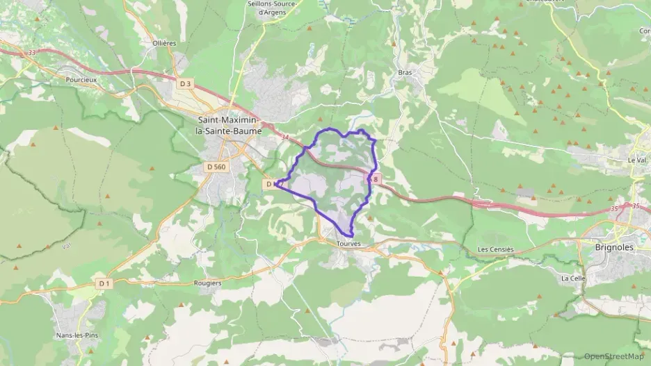 Appartement 98 m² quatre pièces à vendre à Tourves Appartement 98 m² quatre pièces à vendre à Tourves