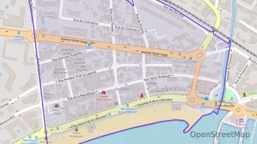 Appartement de trois pièces 67 m² à vendre à Fréjus Appartement de trois pièces 67 m² à vendre à Fréjus