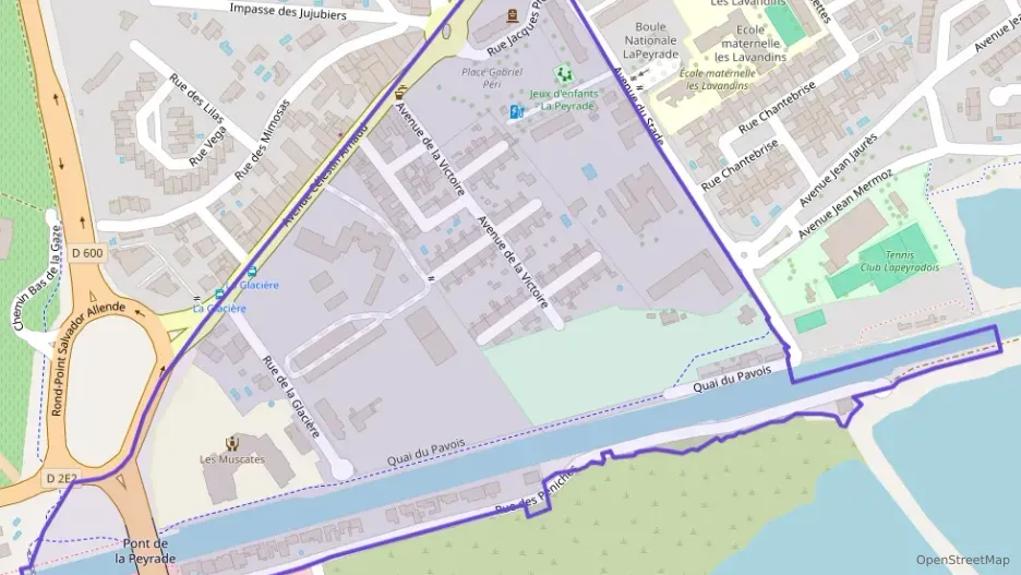 Appartement 76 m² quatre pièces à vendre à Frontignan Appartement 76 m² quatre pièces à vendre à Frontignan