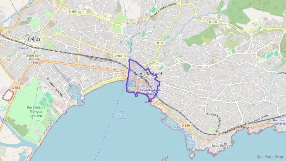 Appartement 53 m² deux pieces à vendre à Saint-Raphaël Appartement 53 m² deux pieces à vendre à Saint-Raphaël