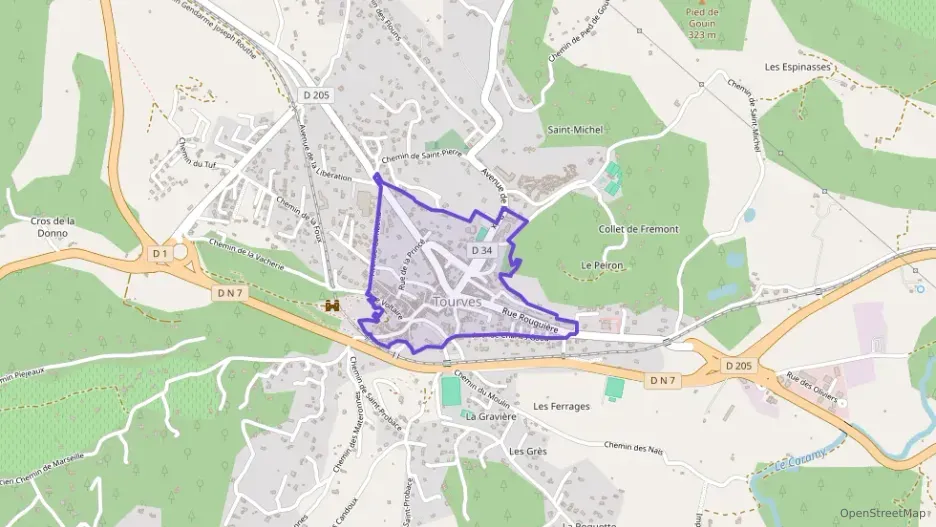 Appartement 80 m² quatre pièces à vendre à Tourves Appartement 80 m² quatre pièces à vendre à Tourves