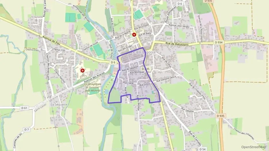 Appartement 68 m² quatre pièces à vendre à Vic-en-Bigorre Appartement 68 m² quatre pièces à vendre à Vic-en-Bigorre