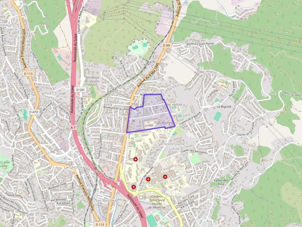 Appartement 79 m² quatre pièces à vendre à Marseille 15e Arrondissement