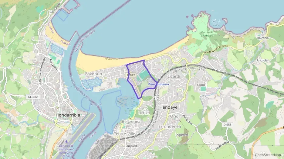 Appartement 101 m² quatre pièces à vendre à Hendaye Appartement 101 m² quatre pièces à vendre à Hendaye
