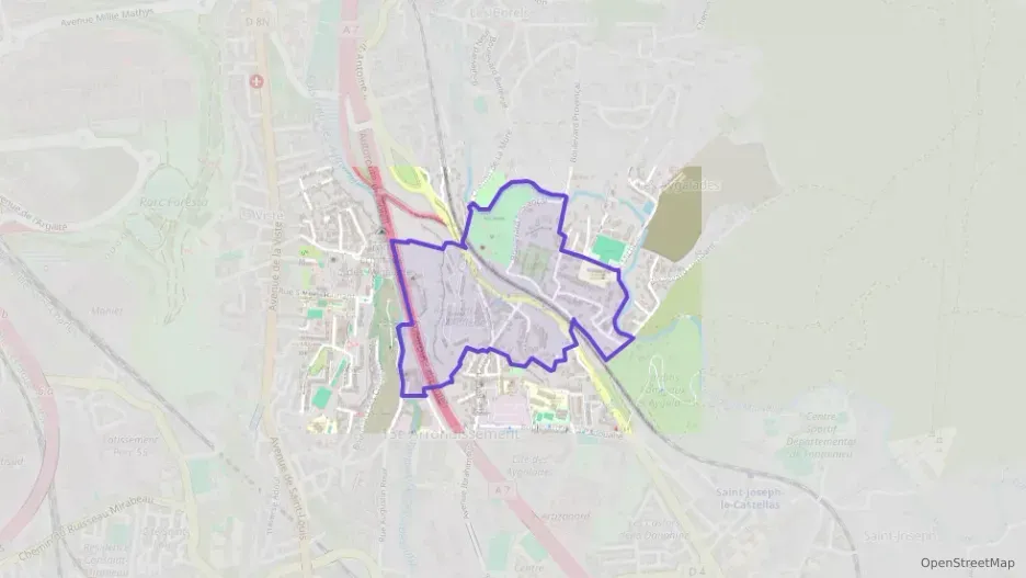 Appartement 75 m² quatre pièces à vendre à Marseille 15e Arrondissement Appartement 75 m² quatre pièces à vendre à Marseille 15e Arrondissement