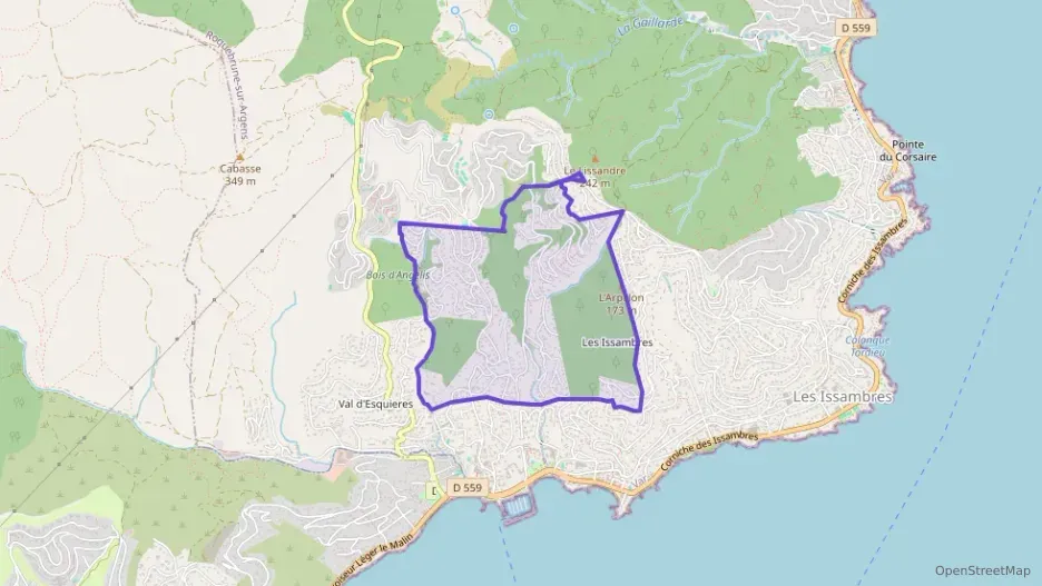 Appartement 76 m² trois pièces à vendre à Roquebrune-sur-Argens Appartement 76 m² trois pièces à vendre à Roquebrune-sur-Argens