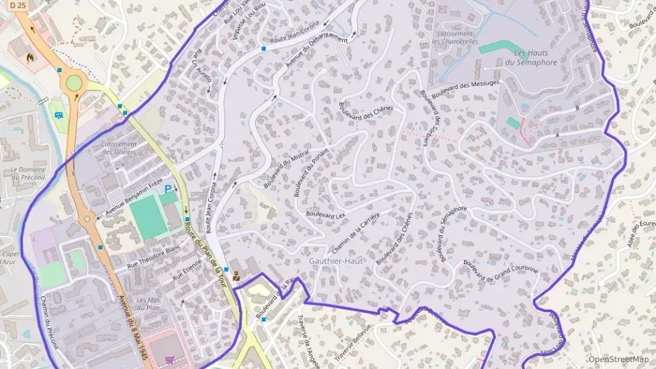 Appartement 85 m² trois pièces à vendre à Sainte-Maxime Appartement 85 m² trois pièces à vendre à Sainte-Maxime