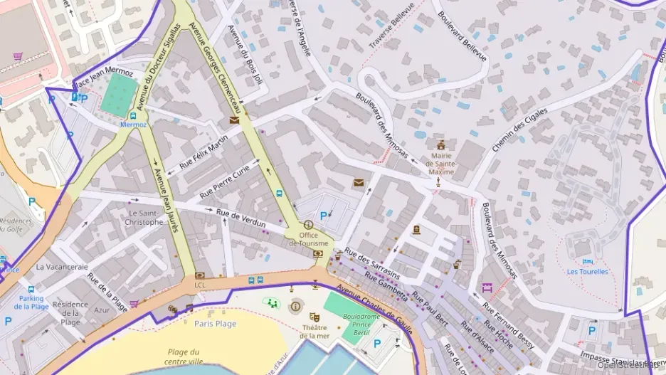 Appartement 140 m² quatre pièces à vendre à Sainte-Maxime Appartement 140 m² quatre pièces à vendre à Sainte-Maxime