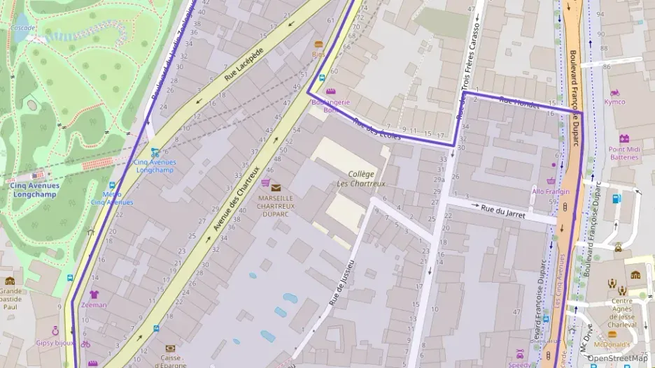 Appartement 70 m² trois pièces à vendre à Marseille 4e Arrondissement Appartement 70 m² trois pièces à vendre à Marseille 4e Arrondissement