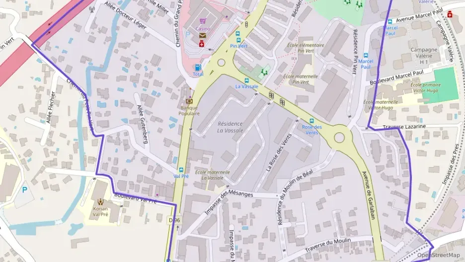 Appartement 65 m² quatre pièces à vendre à Aubagne Appartement 65 m² quatre pièces à vendre à Aubagne