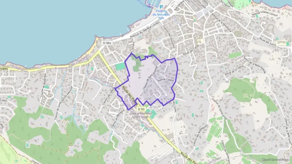 Appartement 99 m² quatre pièces à vendre à Saint-Tropez Appartement 99 m² quatre pièces à vendre à Saint-Tropez