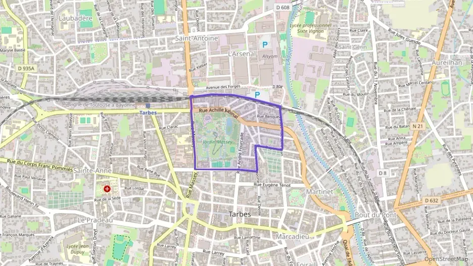 Appartement 105 m² quatre pièces à vendre à Tarbes Appartement 105 m² quatre pièces à vendre à Tarbes