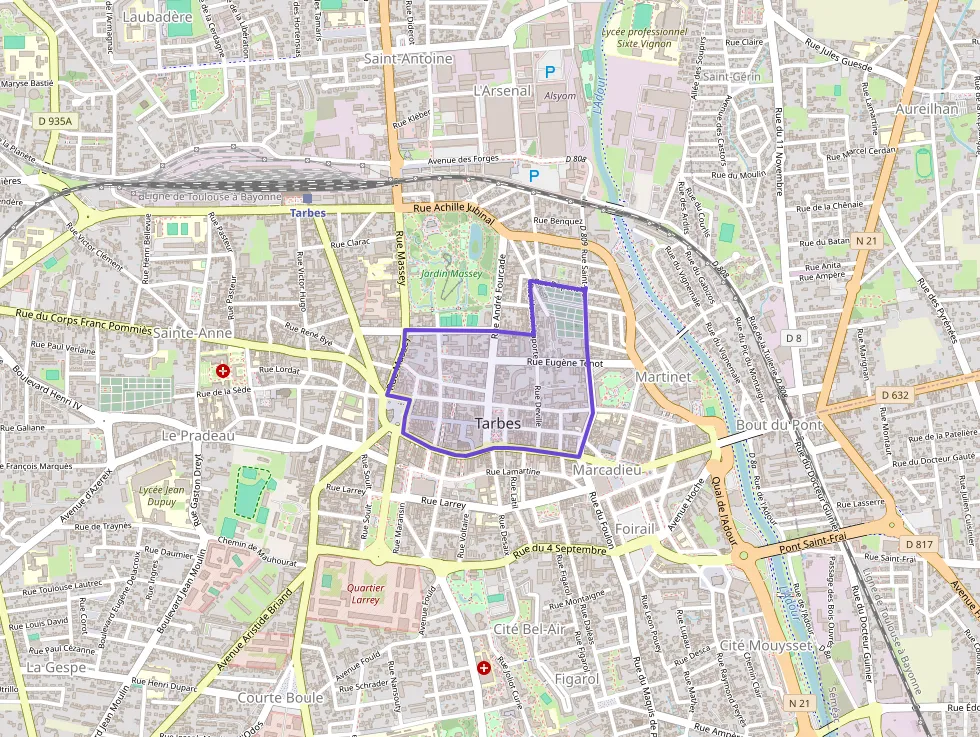 Appartement 130 m² quatre pièces à vendre à Tarbes