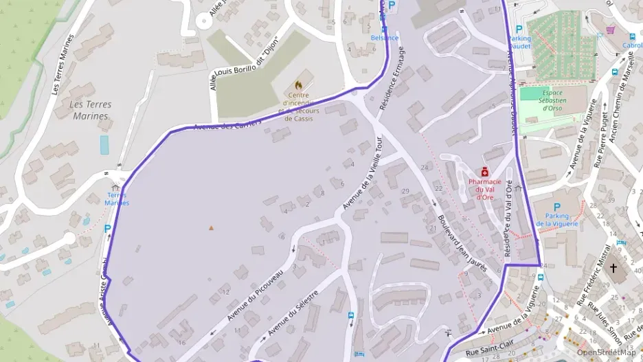 Appartement 83 m² quatre pièces à vendre à Cassis Appartement 83 m² quatre pièces à vendre à Cassis