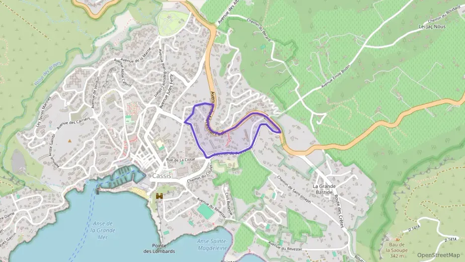 Appartement 96 m² trois pièces à vendre à Cassis Appartement 96 m² trois pièces à vendre à Cassis