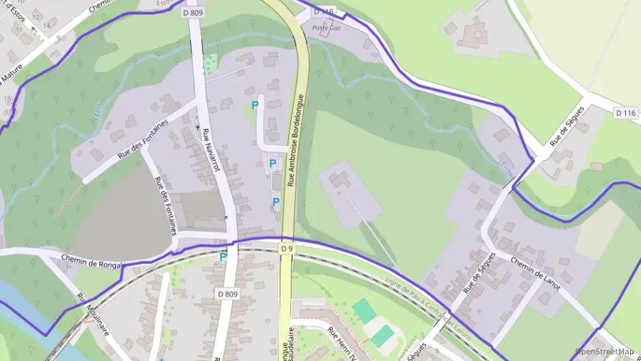 Appartement 83 m² quatre pièces à vendre à Oloron-Sainte-Marie Appartement 83 m² quatre pièces à vendre à Oloron-Sainte-Marie