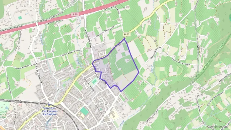 Appartement 54 m² trois pièces à vendre à Saint-Cyr-sur-Mer Appartement 54 m² trois pièces à vendre à Saint-Cyr-sur-Mer