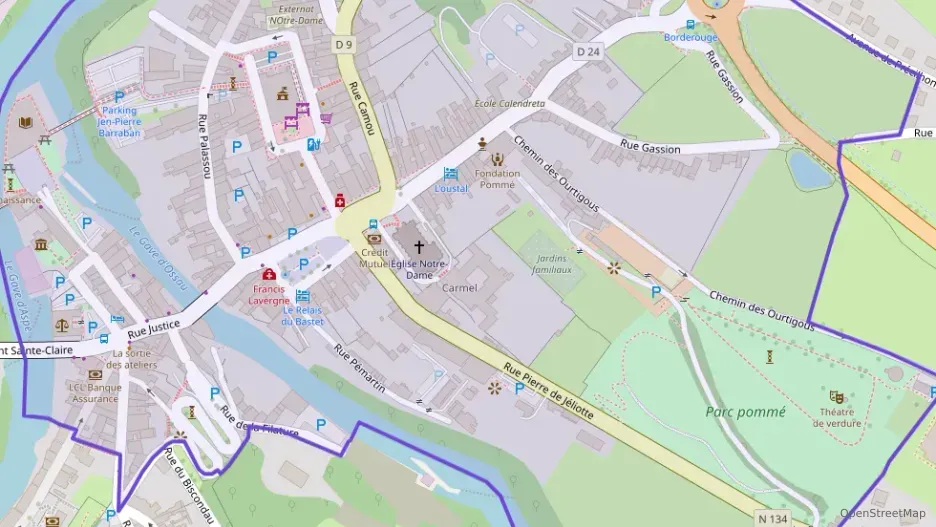 Appartement 129 m² cinq pièces à vendre à Oloron-Sainte-Marie Appartement 129 m² cinq pièces à vendre à Oloron-Sainte-Marie