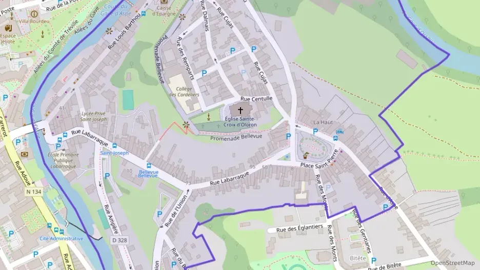 Appartement 70 m² trois pièces à vendre à Oloron-Sainte-Marie Appartement 70 m² trois pièces à vendre à Oloron-Sainte-Marie