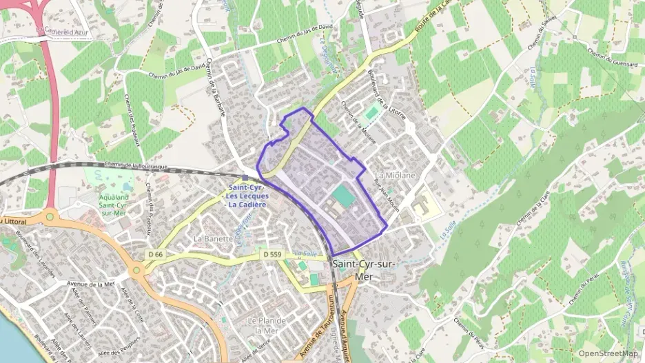 Appartement 76 m² trois pièces à vendre à Saint-Cyr-sur-Mer Appartement 76 m² trois pièces à vendre à Saint-Cyr-sur-Mer