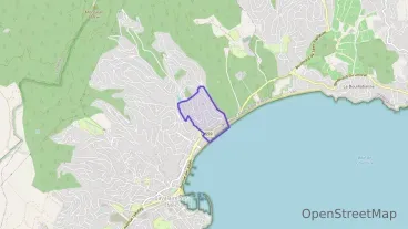 Appartement 110 m² quatre pièces à vendre à Cavalaire-sur-Mer