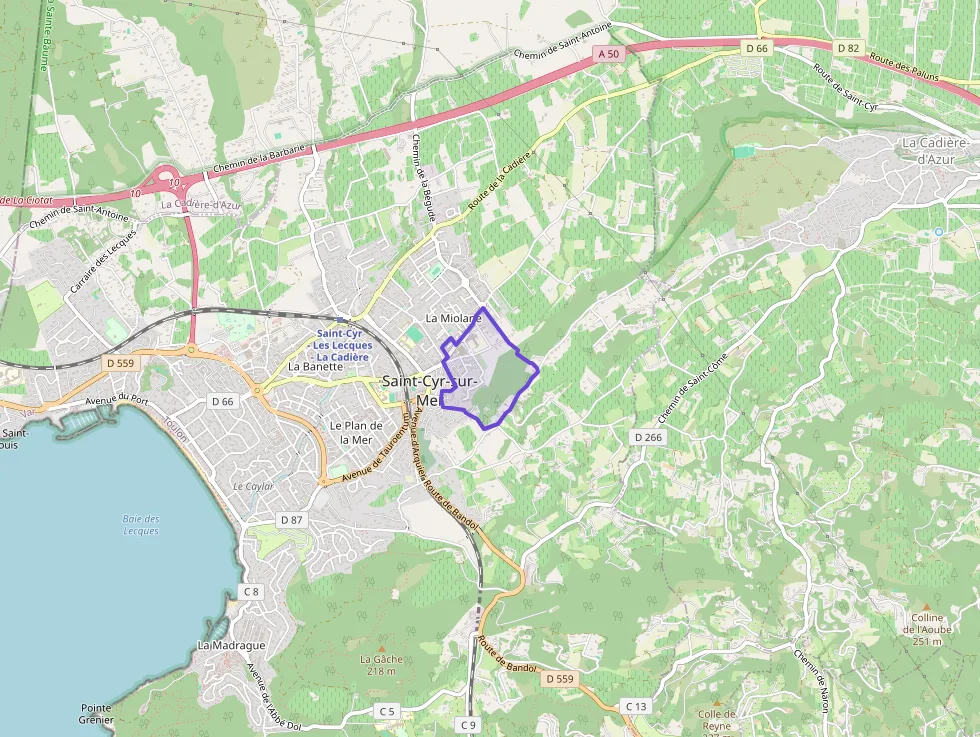 Appartement 77 m² quatre pièces à vendre à Saint-Cyr-sur-Mer