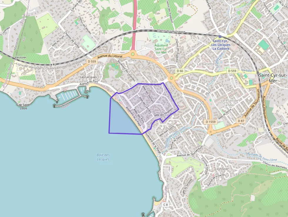 Appartement 80 m² quatre pièces à vendre à Saint-Cyr-sur-Mer