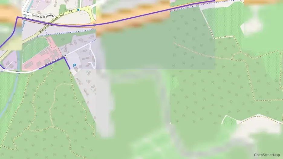 Appartement 98 m² quatre pièces à vendre à La Londe-les-Maures Appartement 98 m² quatre pièces à vendre à La Londe-les-Maures