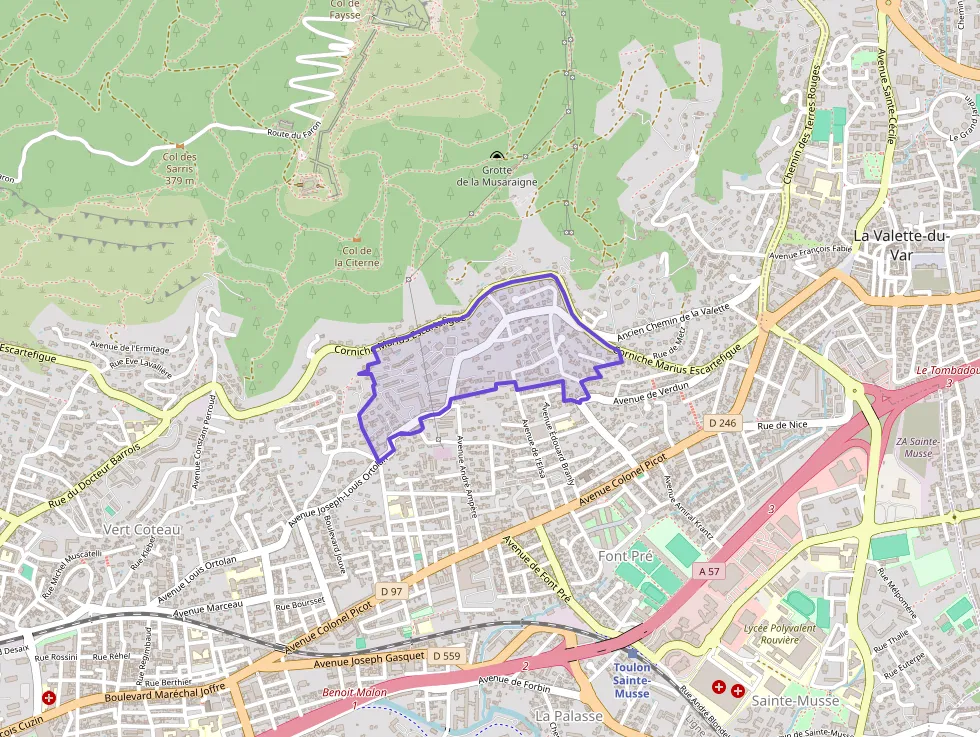 Appartement 80 m² quatre pièces à vendre à Toulon