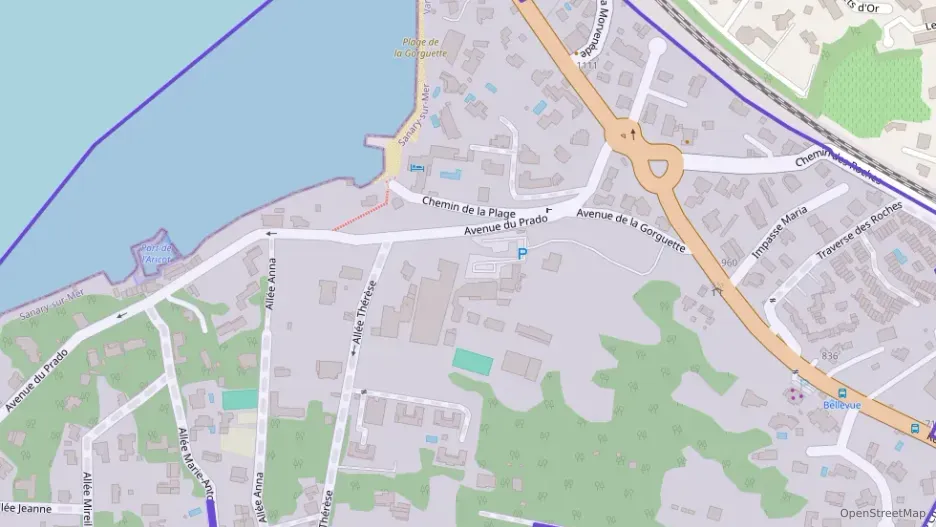 Appartement 79 m² quatre pièces à vendre à Sanary-sur-Mer Appartement 79 m² quatre pièces à vendre à Sanary-sur-Mer